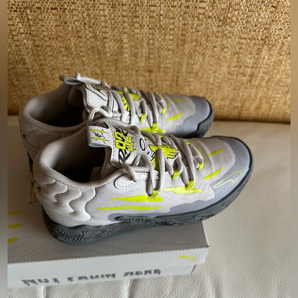 Sale PUMA Kids Sneakers sUS 1.5C, EUR 32.5,19.5 cm.MB.03HillsPS.Vietnam.Like new